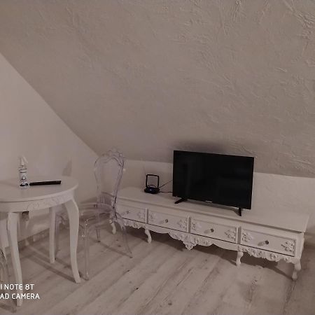 White Apartment แอลบลอง ภายนอก รูปภาพ